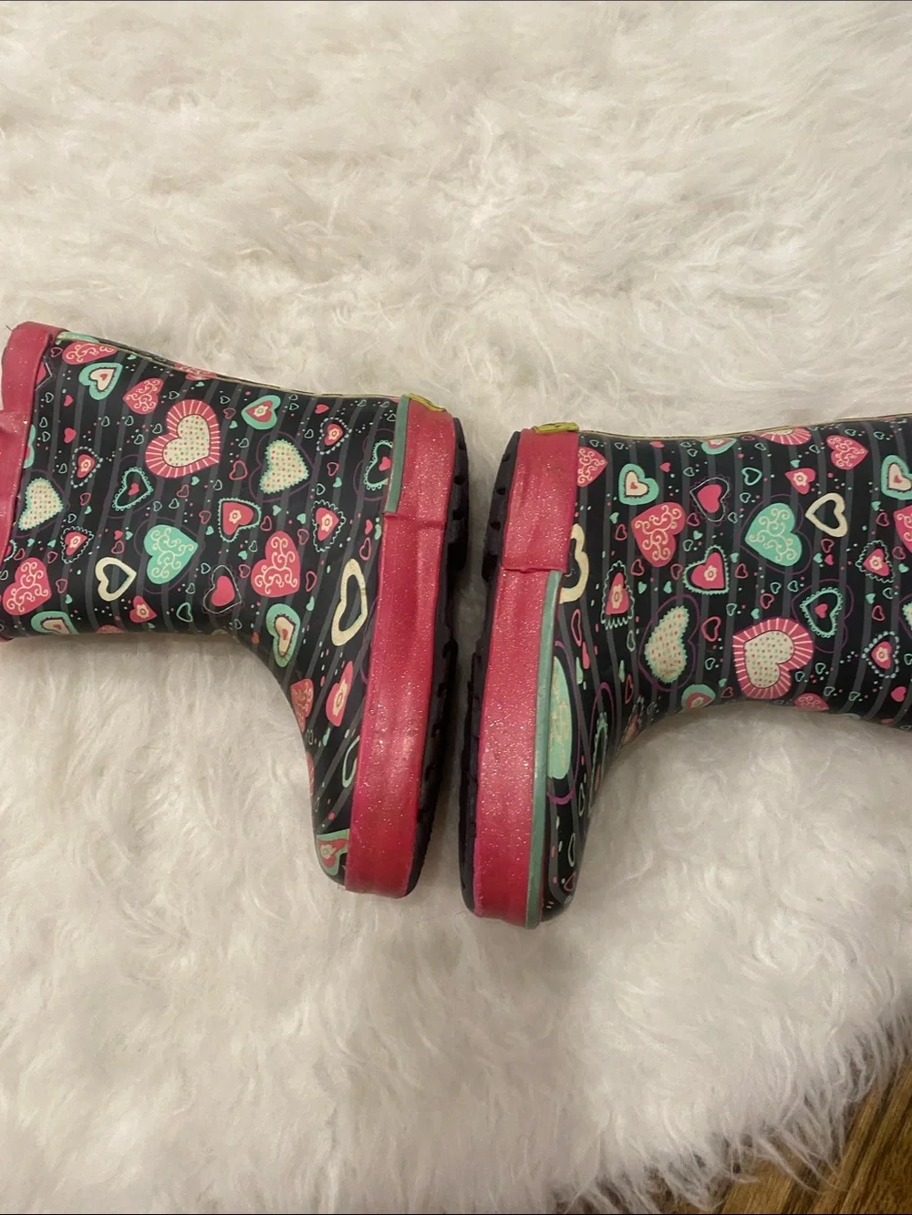 Western Chief Kids Heart-Pattern Rain Boots in Pink, Black & Teal